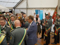 sf sonntag 2025147